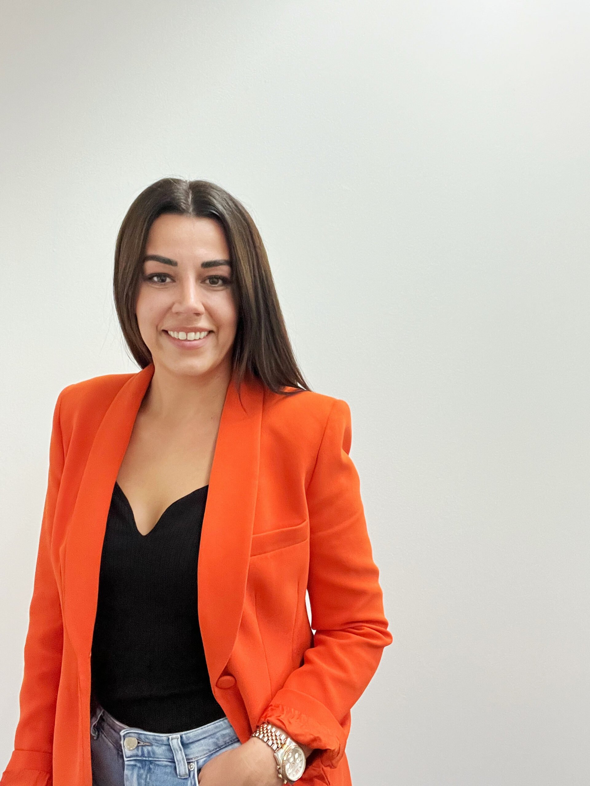 Portraitfoto von Sandra Scholder, Regional Recruiterin für Bayern.